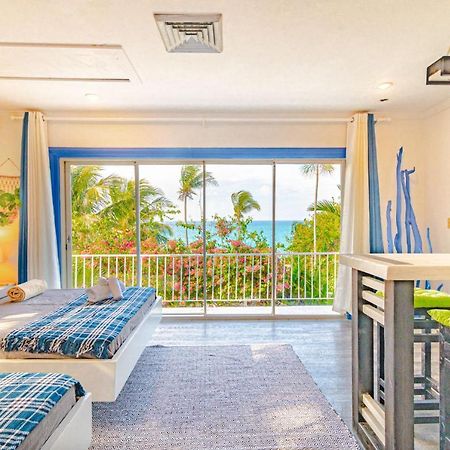 Viking Hill Oceanfront Hostel & Resort Nassau Exterior photo